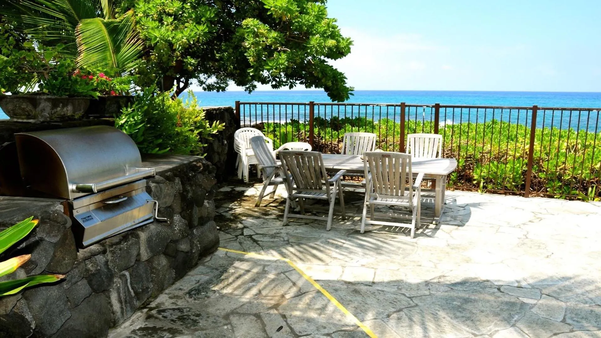 Kona Nalu 301 Apartment Kailua-Kona